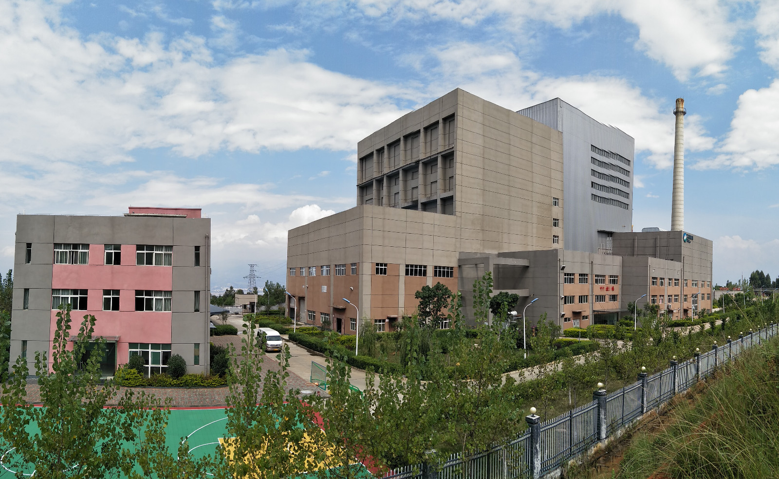 Xichang.jpg Xichang.jpg